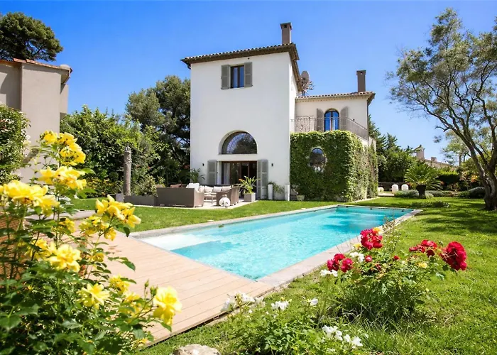 De Luxe Avec Piscine - Cap D'antibes 别墅