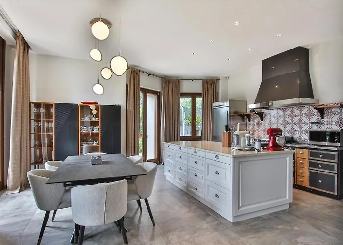 Villa De Luxe Avec Piscine - Cap D'antibes Antibes